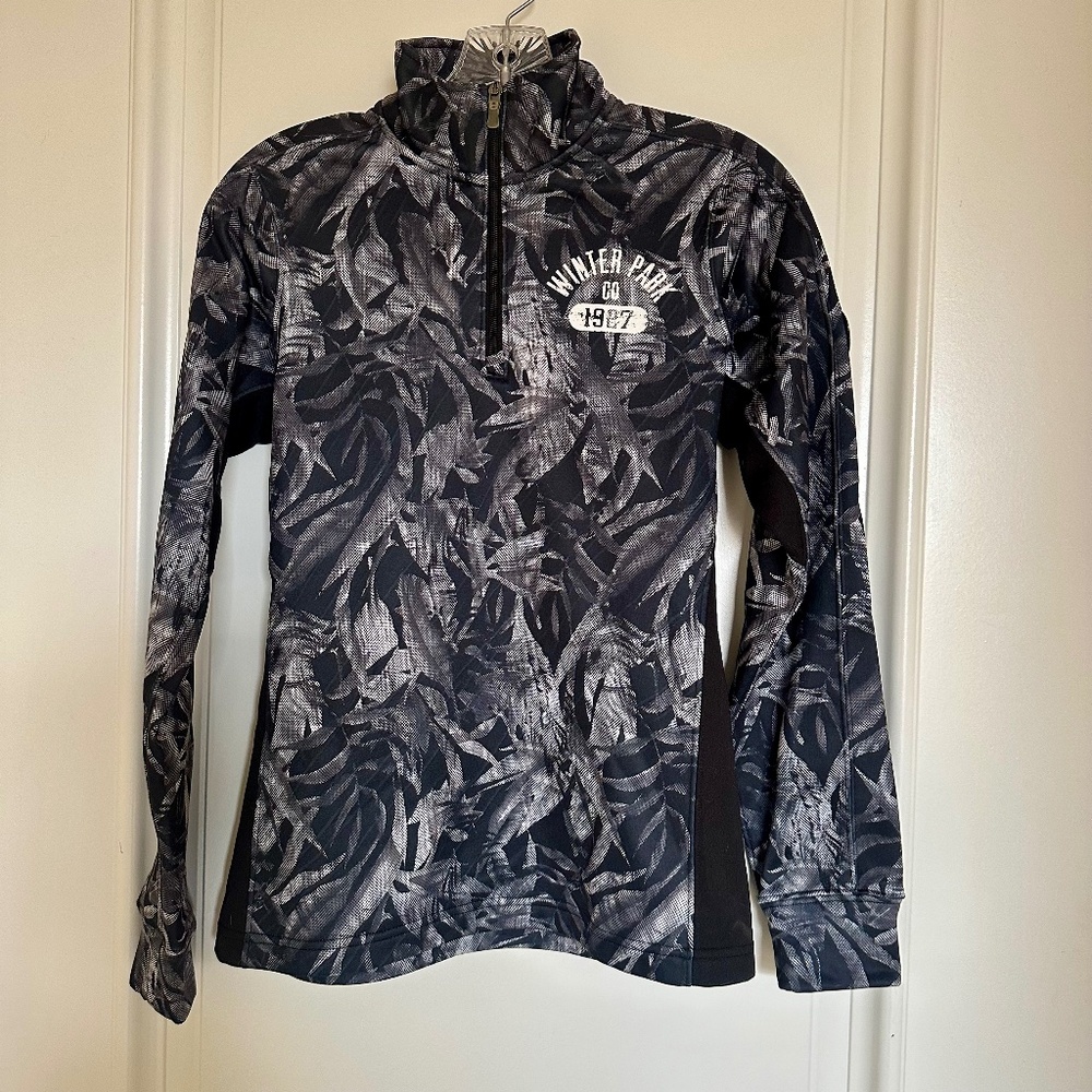 Outfitter Trading Co. Black and White 1/4-Zip Fleece Pullover – Women’s Size S